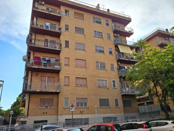 appartamento in vendita a Guidonia Montecelio