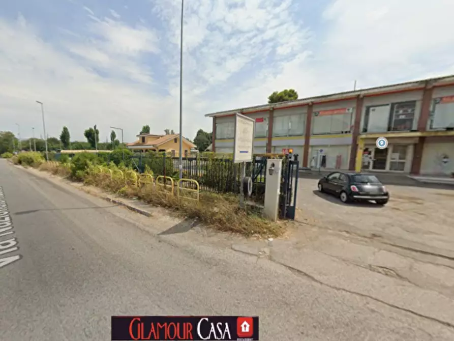 negozio in vendita a Guidonia Montecelio