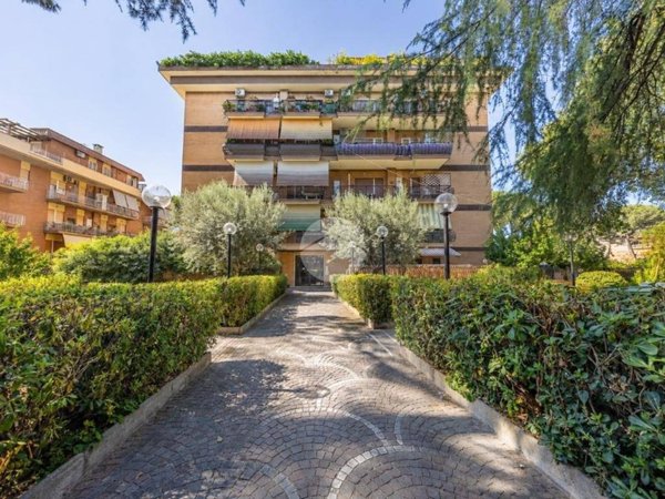 appartamento in vendita a Guidonia Montecelio in zona Colleverde