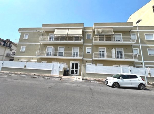 appartamento in vendita a Guidonia Montecelio in zona Villanova