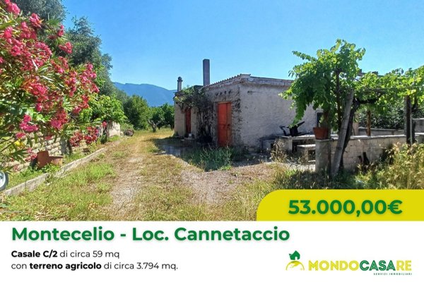 casa indipendente in vendita a Guidonia Montecelio in zona Montecelio