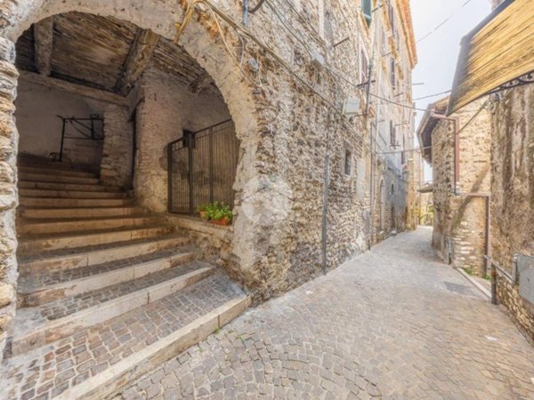 appartamento in vendita a Guidonia Montecelio in zona Montecelio