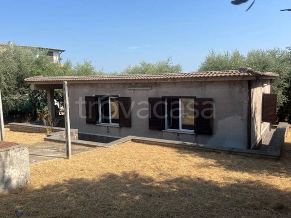 casa indipendente in vendita a Guidonia Montecelio in zona Marco Simone