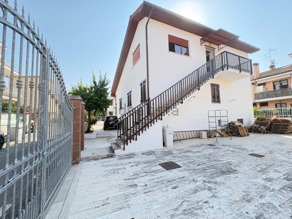 appartamento in vendita a Guidonia Montecelio