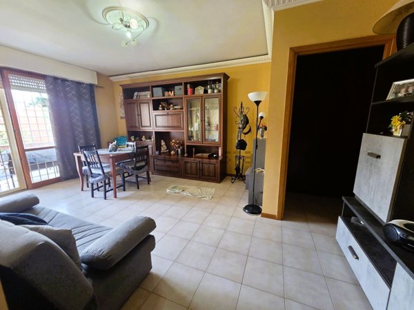 appartamento in vendita a Guidonia Montecelio in zona La Botte