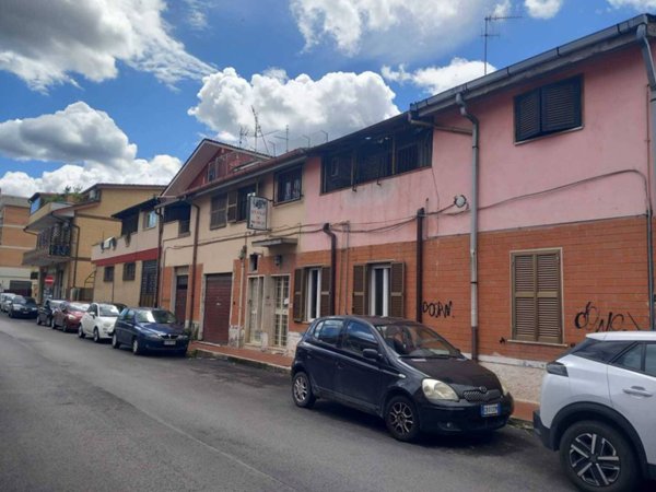 appartamento in vendita a Guidonia Montecelio in zona La Botte