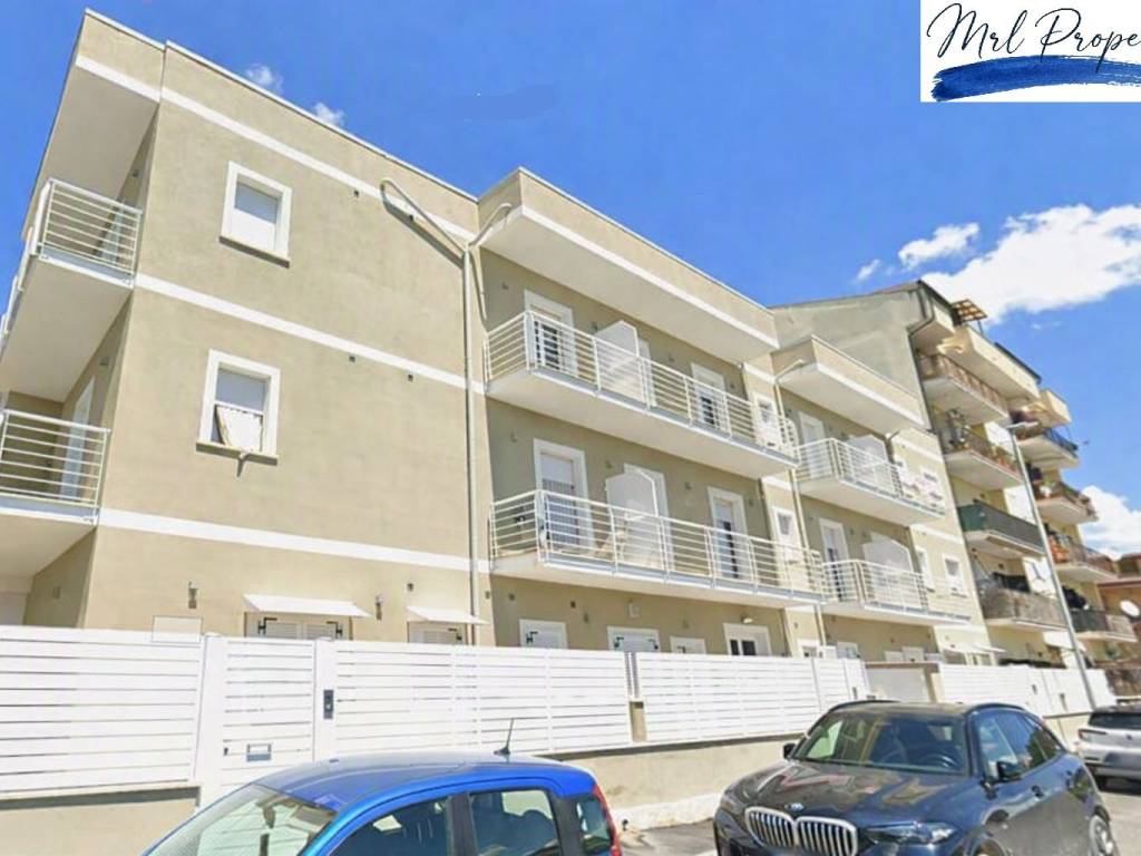appartamento in vendita a Guidonia Montecelio in zona La Botte