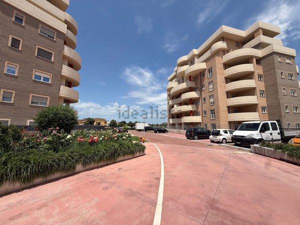 appartamento in vendita a Guidonia Montecelio in zona Guidonia