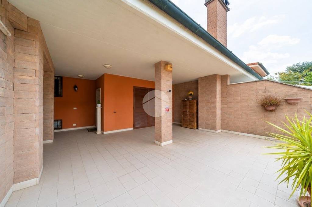 casa indipendente in vendita a Guidonia Montecelio