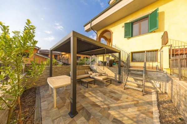 casa indipendente in vendita a Guidonia Montecelio in zona Marco Simone