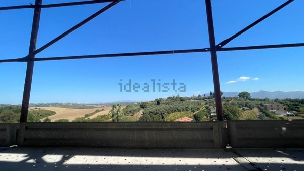 appartamento in vendita a Guidonia Montecelio in zona Marco Simone