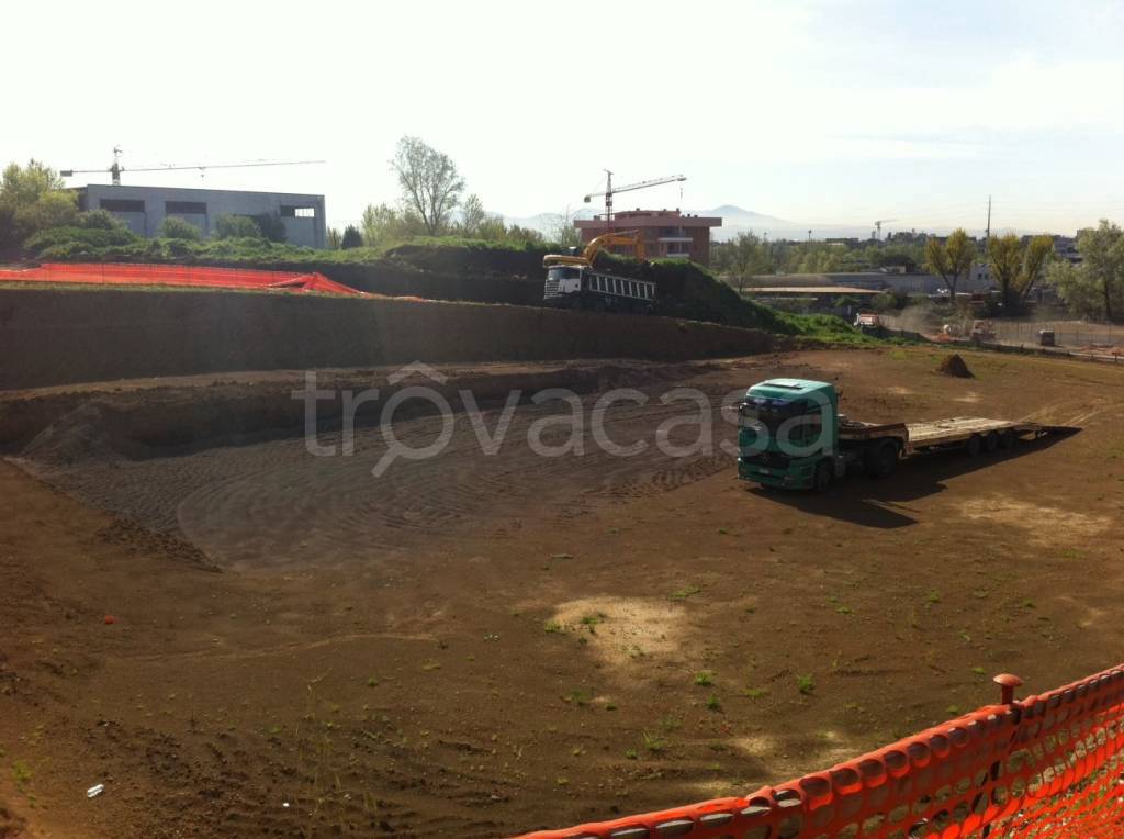 terreno in vendita a Guidonia Montecelio in zona Guidonia