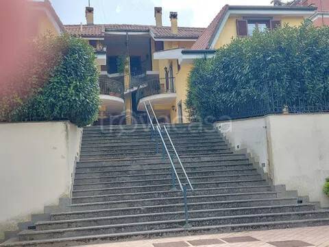 appartamento in vendita a Guidonia Montecelio in zona Marco Simone