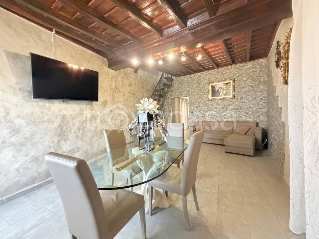 appartamento in vendita a Guidonia Montecelio in zona Montecelio