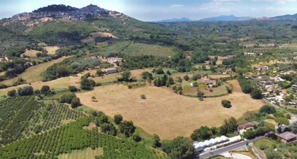 terreno in vendita a Guidonia Montecelio in zona Colle Spinello