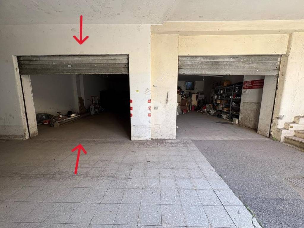 box auto in vendita a Guidonia Montecelio in zona Guidonia