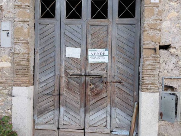 box auto in vendita a Guidonia Montecelio in zona Montecelio