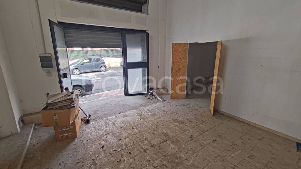 box auto in vendita a Guidonia Montecelio in zona La Botte