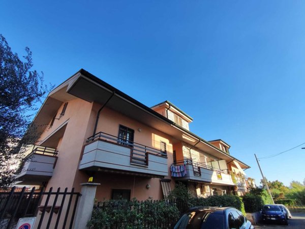 appartamento in vendita a Guidonia Montecelio in zona La Botte