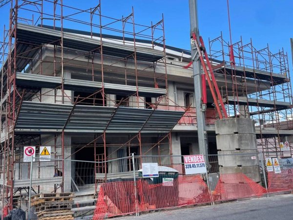 appartamento in vendita a Guidonia Montecelio in zona Marco Simone