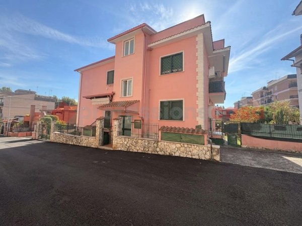 appartamento in vendita a Guidonia Montecelio