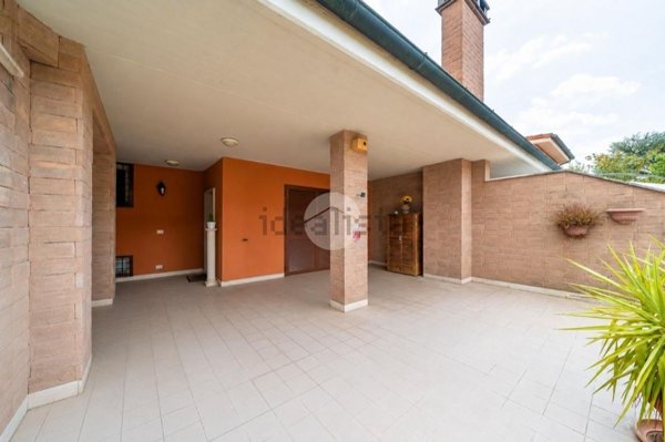 casa indipendente in vendita a Guidonia Montecelio