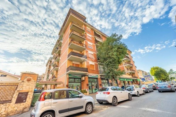 appartamento in vendita a Guidonia Montecelio in zona Setteville