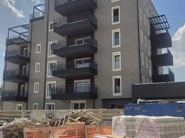 appartamento in vendita a Guidonia Montecelio in zona Guidonia