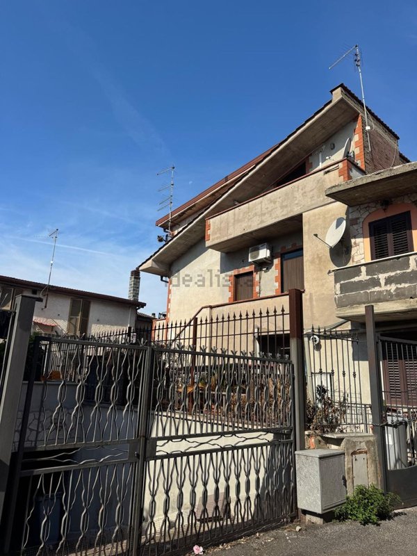 appartamento in vendita a Guidonia Montecelio