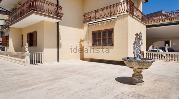 casa indipendente in vendita a Guidonia Montecelio