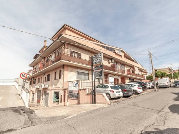 appartamento in vendita a Guidonia Montecelio in zona Setteville