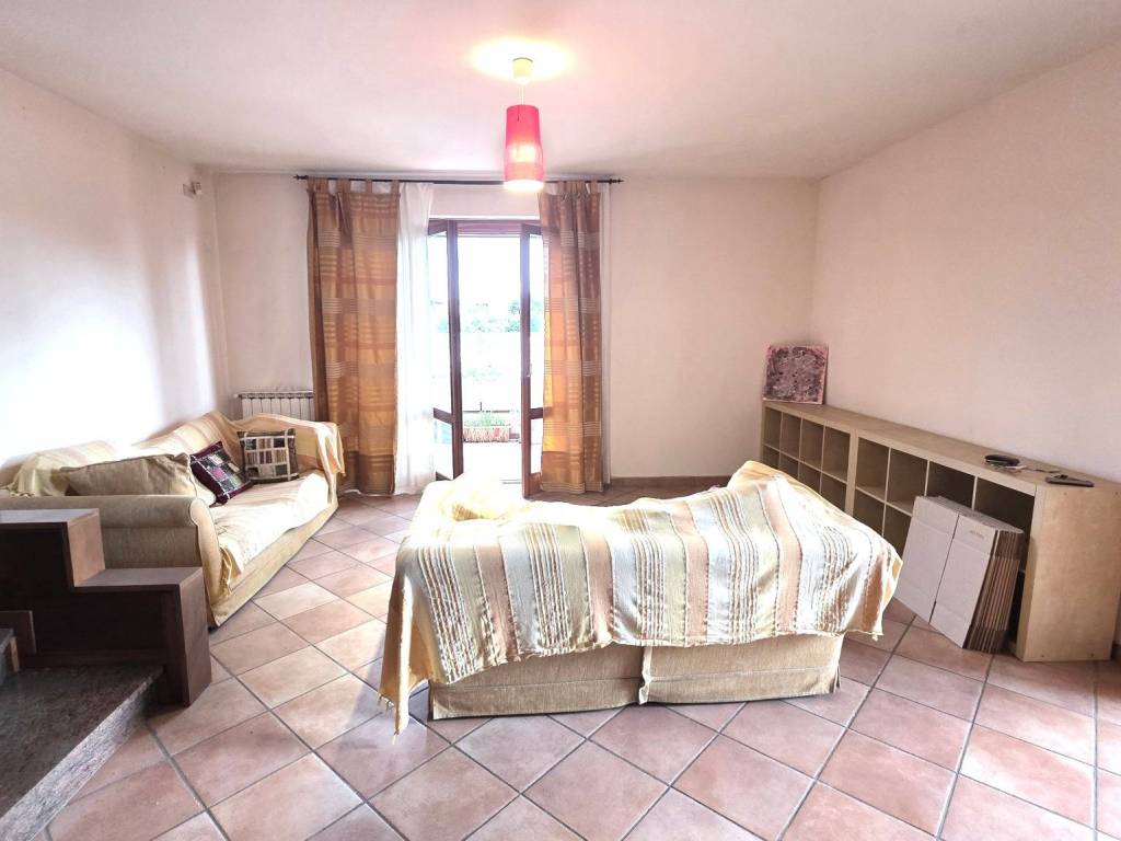 casa indipendente in vendita a Guidonia Montecelio