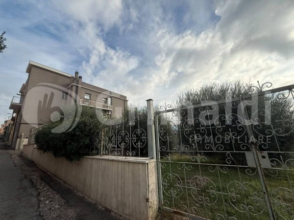 appartamento in vendita a Guidonia Montecelio in zona Montecelio