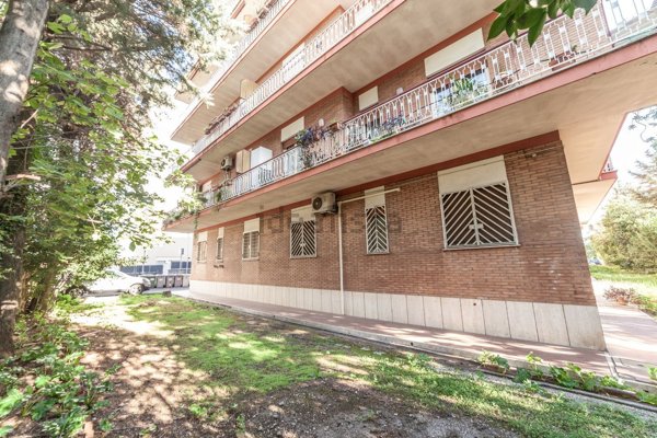 appartamento in vendita a Guidonia Montecelio