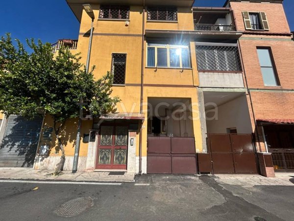 appartamento in vendita a Guidonia Montecelio in zona La Botte
