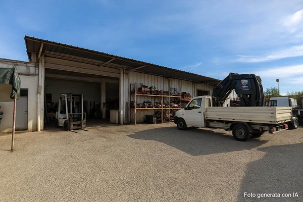 ufficio in vendita a Guidonia Montecelio in zona Colleverde