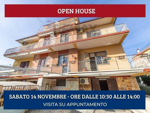 casa indipendente in vendita a Guidonia Montecelio in zona Guidonia