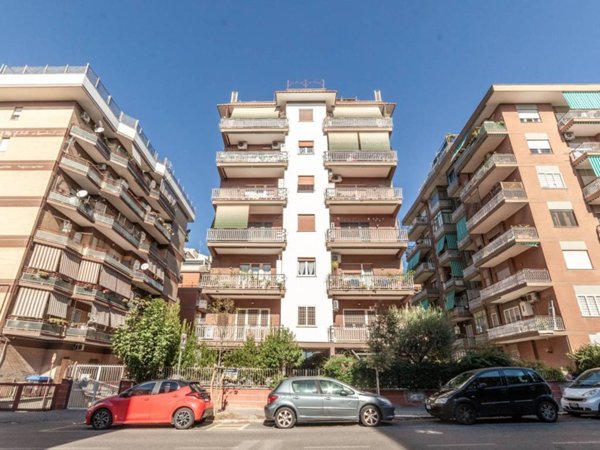 appartamento in vendita a Guidonia Montecelio in zona Colleverde