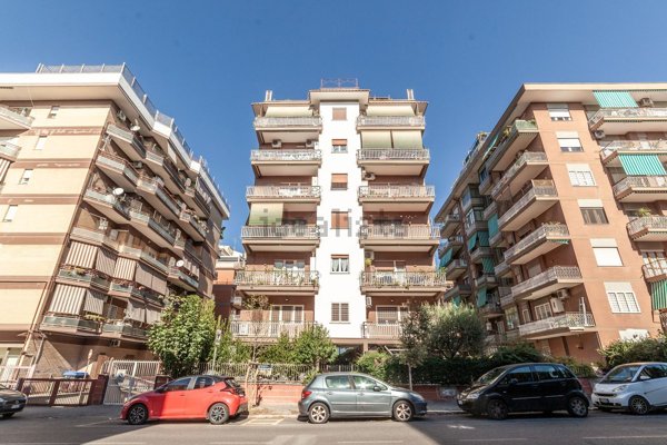 appartamento in vendita a Guidonia Montecelio in zona Colleverde