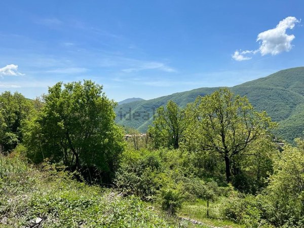 appartamento in vendita a Jenne