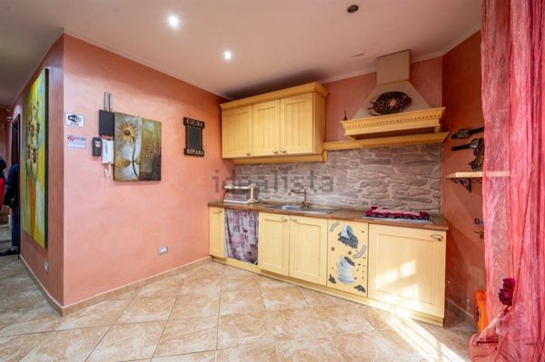 casa indipendente in vendita a Labico in zona Colle Spina