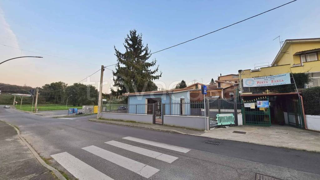 appartamento in vendita a Labico in zona Colle Spina