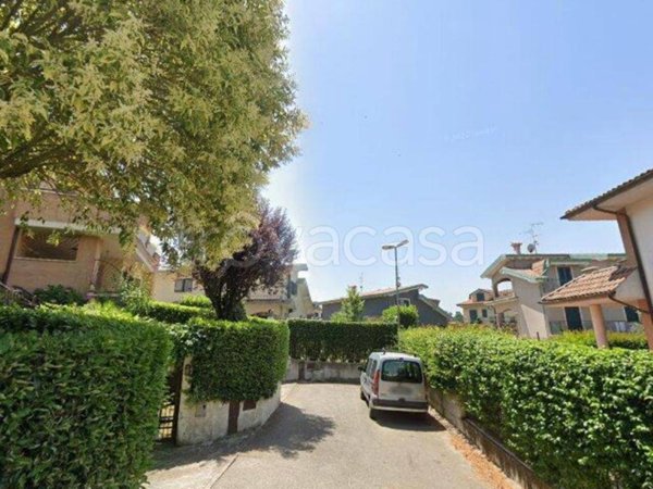 casa indipendente in vendita a Labico