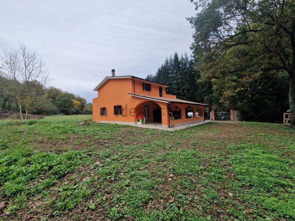 casa indipendente in vendita a Labico