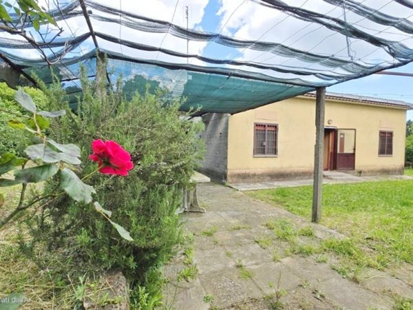 casa indipendente in vendita a Labico