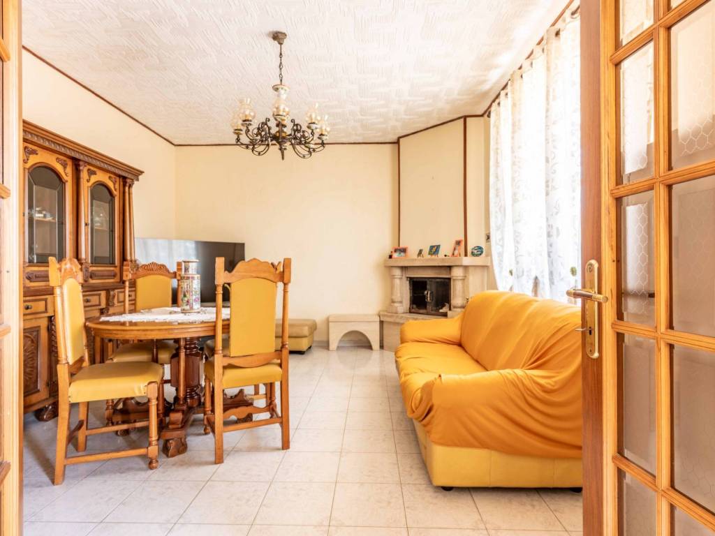 casa indipendente in vendita a Labico in zona Colle Spina