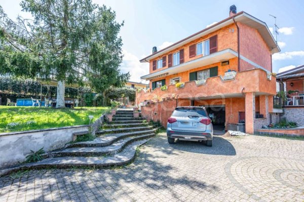 casa indipendente in vendita a Labico in zona Colle Spina