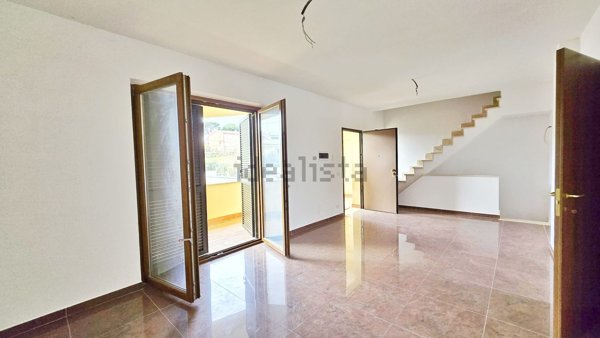 casa indipendente in vendita a Labico in zona Colle Spina