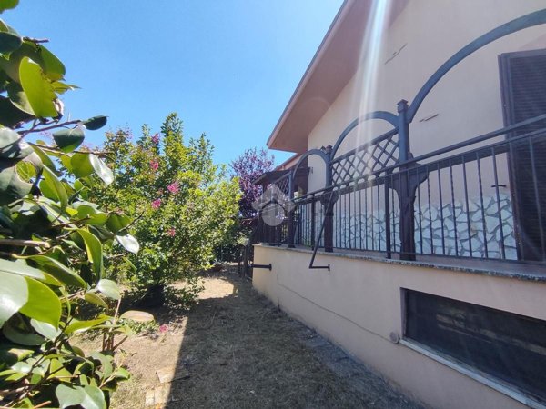 casa indipendente in vendita a Labico in zona Colle Spina