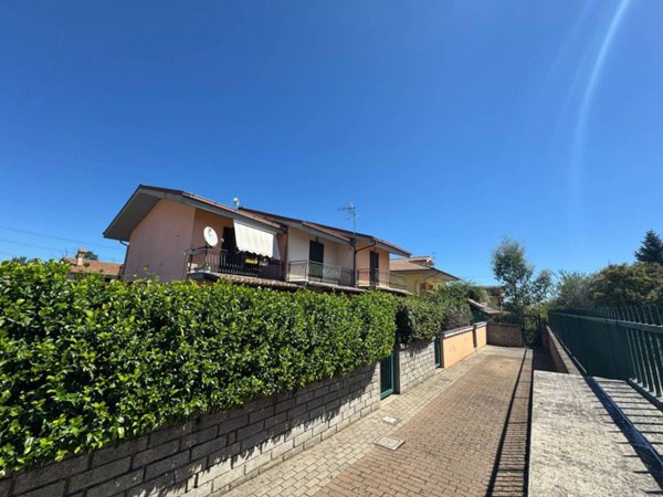 casa indipendente in vendita a Labico